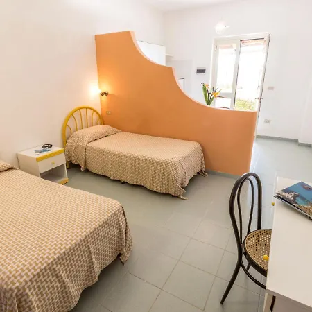 Locazione Turistica Esmeraldo-8 公寓